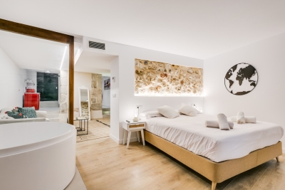 imagen suite Isabel de Cabrera y Bobadilla